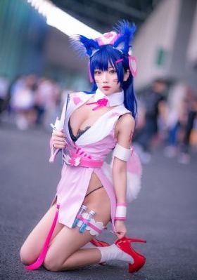 美脚女教师脚责めより_1080高清完整版播放